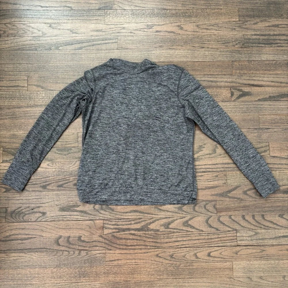 Women's Heather Gray Long Sleeve Sweatshirt